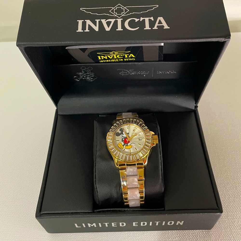 Invicta Disney Limited Edition Mickey Mouse 38mm - Picture 6 of 8
